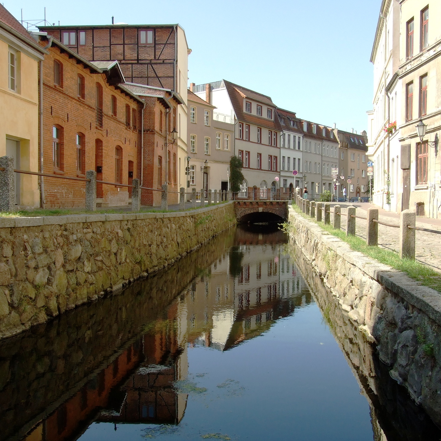 kanał w Wismarze